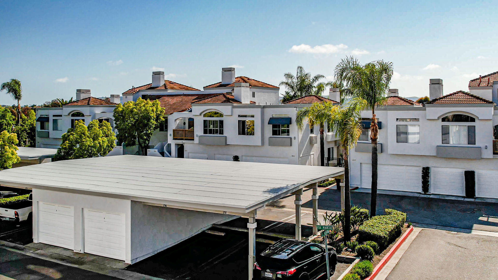 Mirador at Rancho Niguel covered carport structure